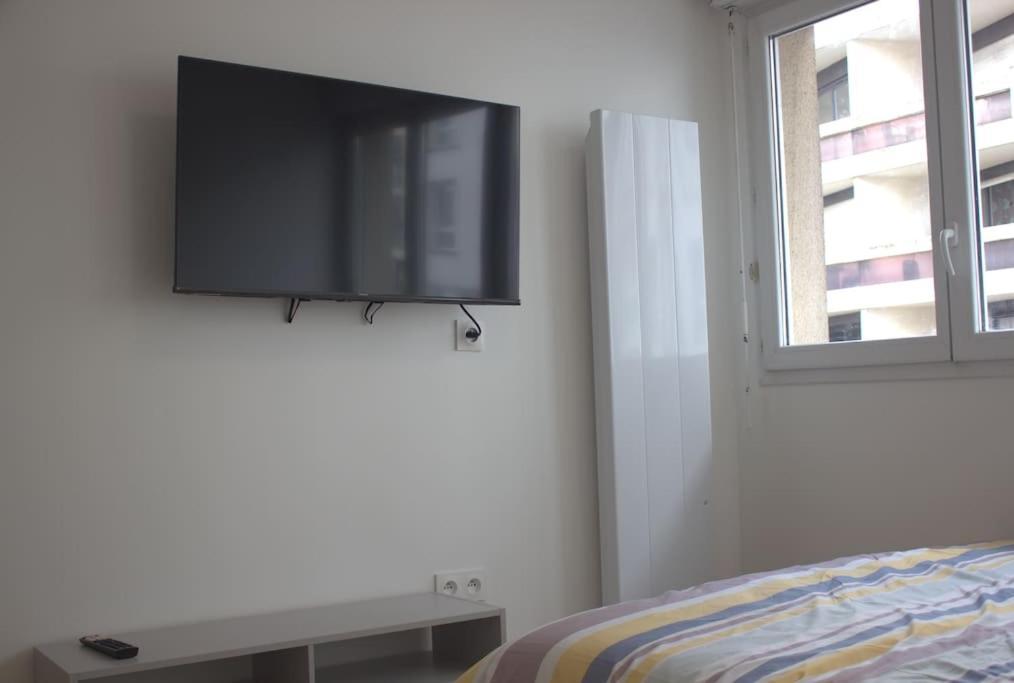 Studio Paris Sud A Cote Du Metro Apartment Villejuif Ngoại thất bức ảnh